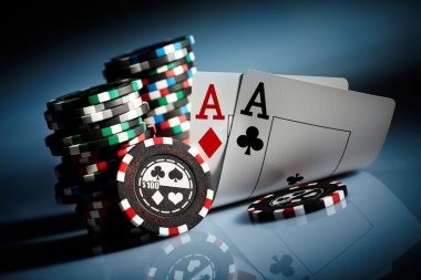 gacor 66 mobile app home screen showing sportsbook and live-dealer options